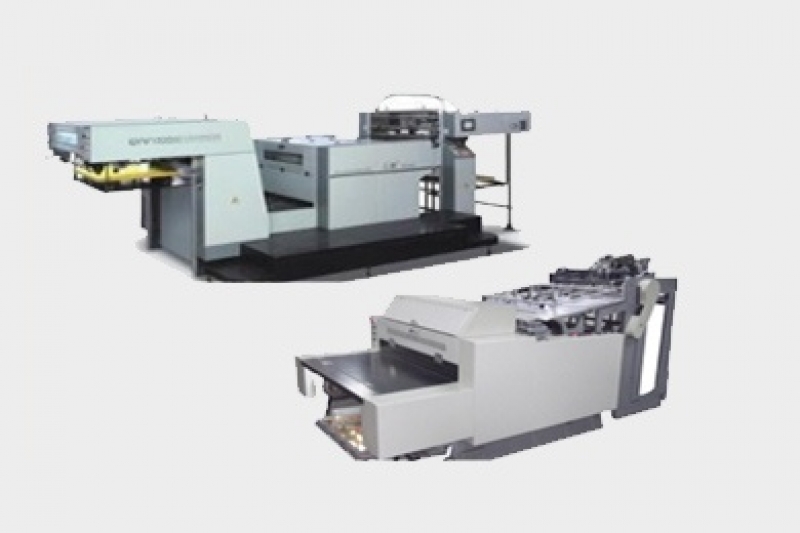 Automatic embossing machine