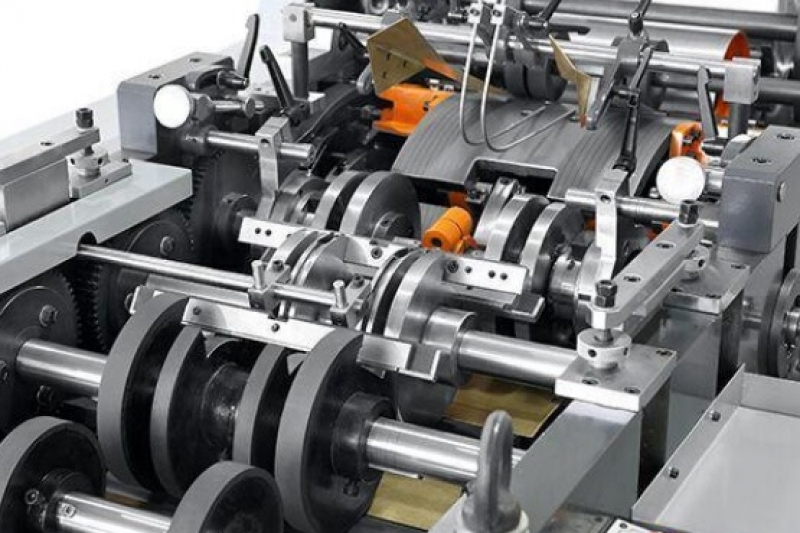 Automatic bag making machine